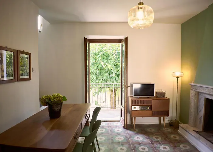 Semesterbostad Persimmon Ossuccio